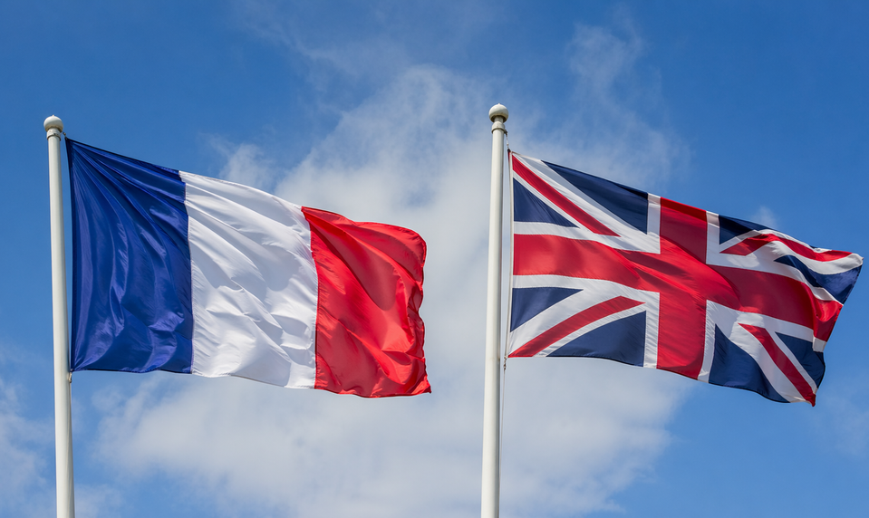 Migrácia ako hlavná téma Európy: Pomôže nová dohoda Spojeného kráľovstva a Francúzska?