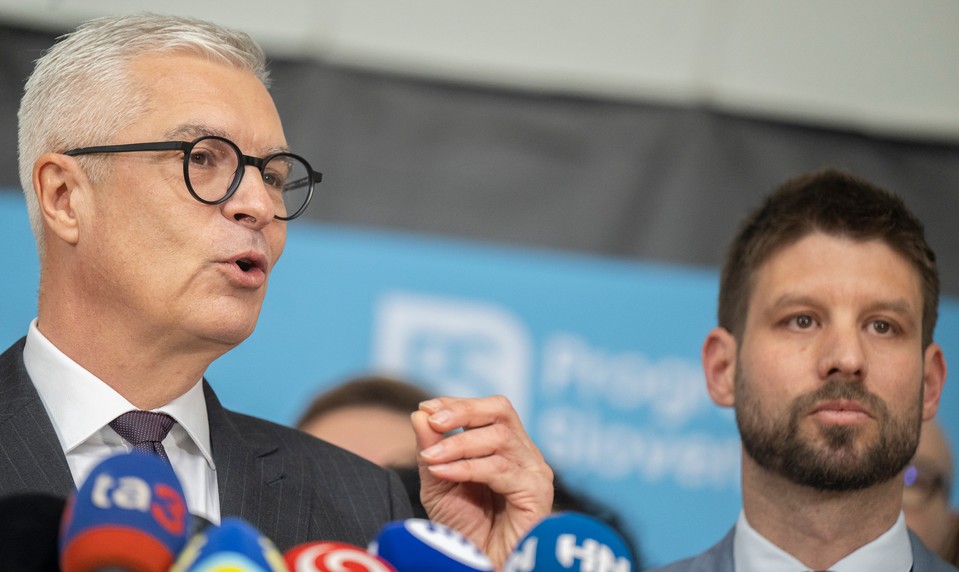 PS platí Korčokovi cez firmu jeho manželky. „Nemám čo skrývať,“ reaguje politik