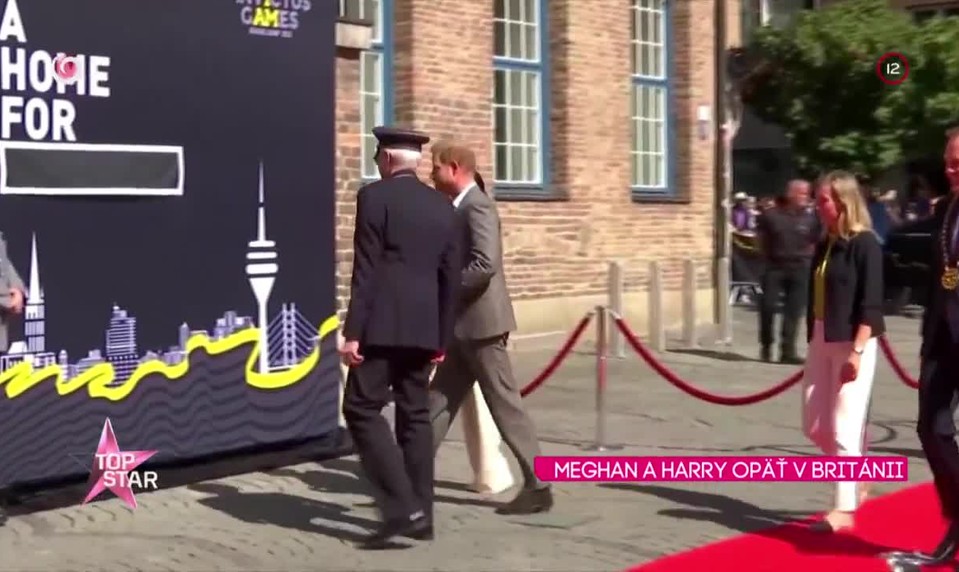 Meghan a Harry opäť v Británii