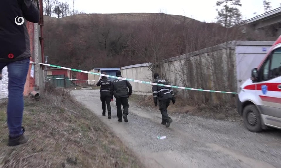 Tragédia v Prešove. V naštartovanom aute našli dve osoby (†34, †36)