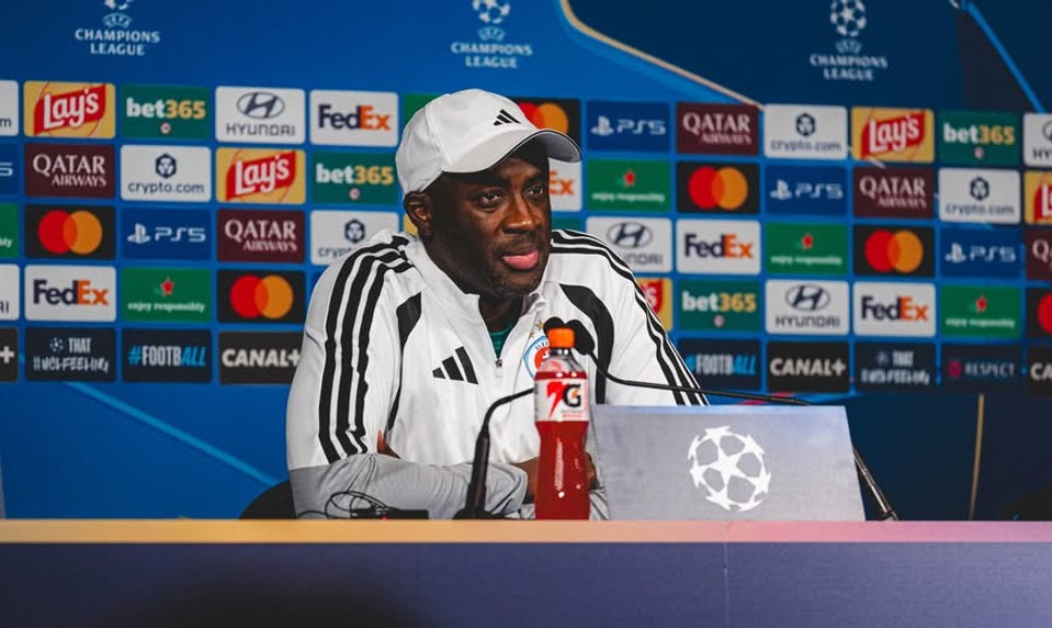 TOURÉ pred zápasom s PSG nevtĺka hráčom do hláv strach