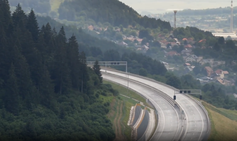 „Lepšie som sa vyspala.“ Nová D1 priniesla Ružomberku prvú noc bez tisícok kamiónov
