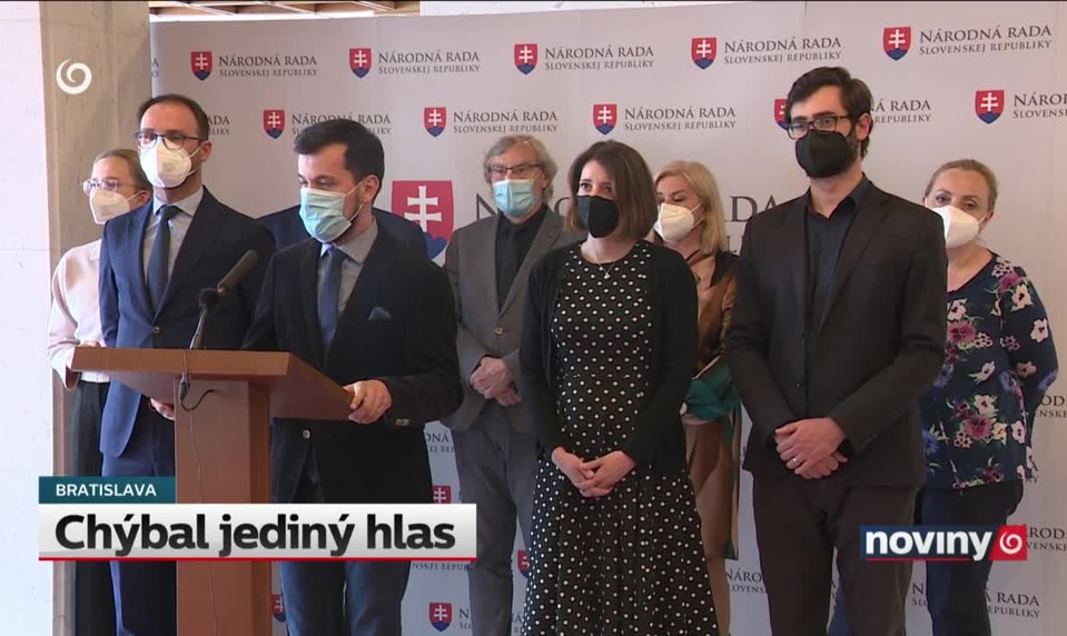 Chýbal jediný hlas