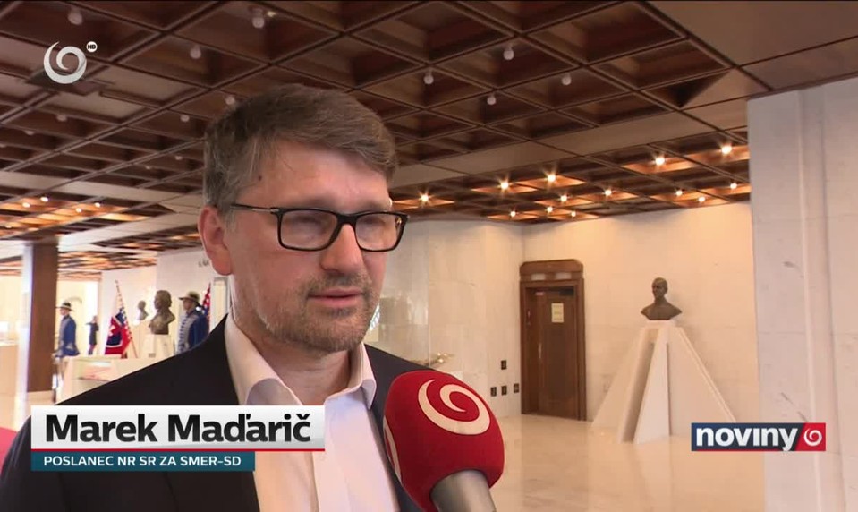 Poslanci sa ponáhľajú