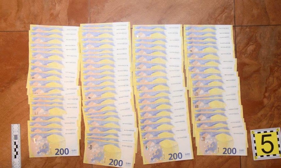 Polícia rozbila rozsiahlu Ponziho schému AGF, obvinila dvoch z podvodu za 31 miliónov eur