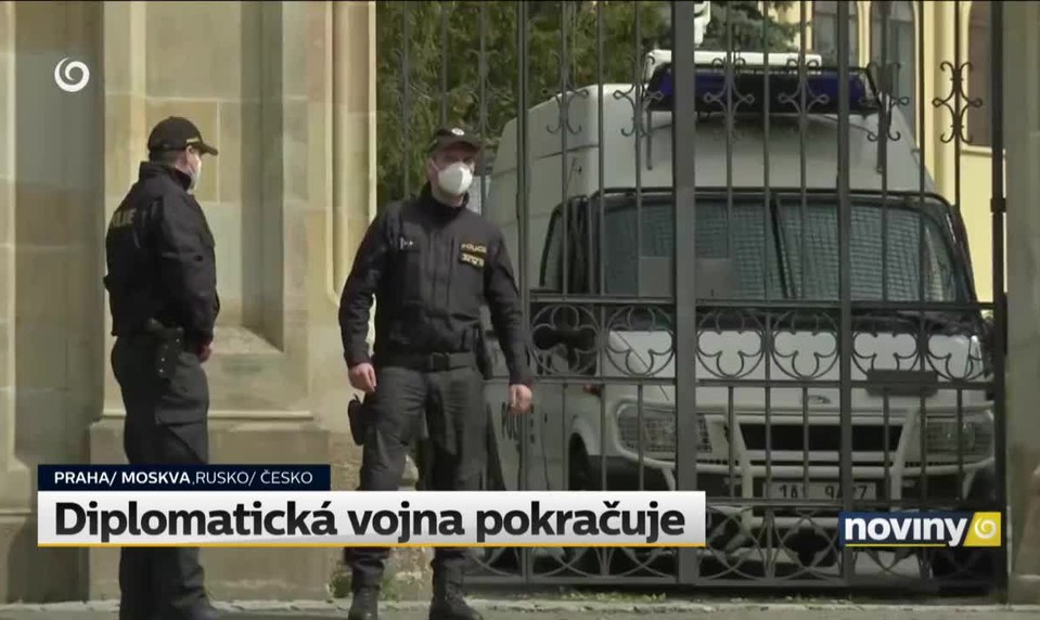 Diplomatická vojna pokračuje