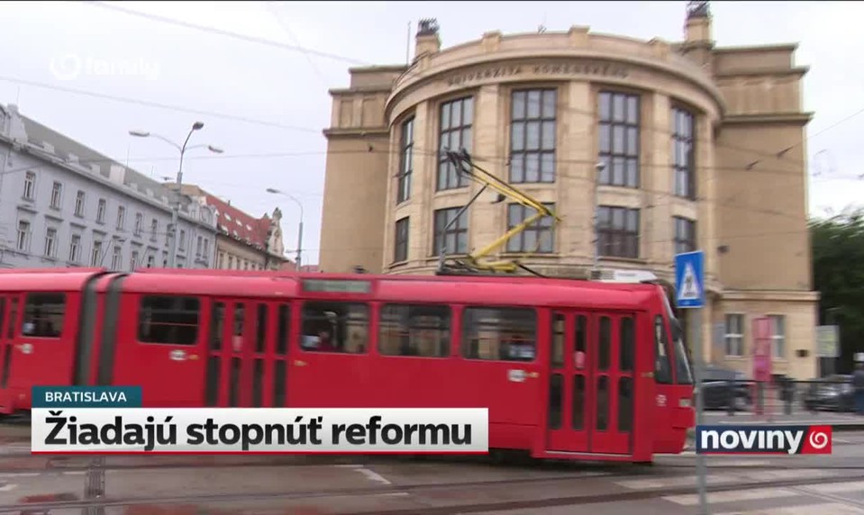 Žiadajú stopnúť reformu