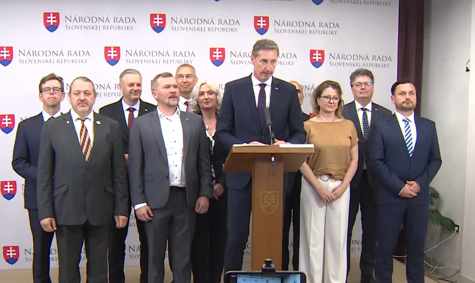 Tlačová beseda strany KDH o aktuálnych témach