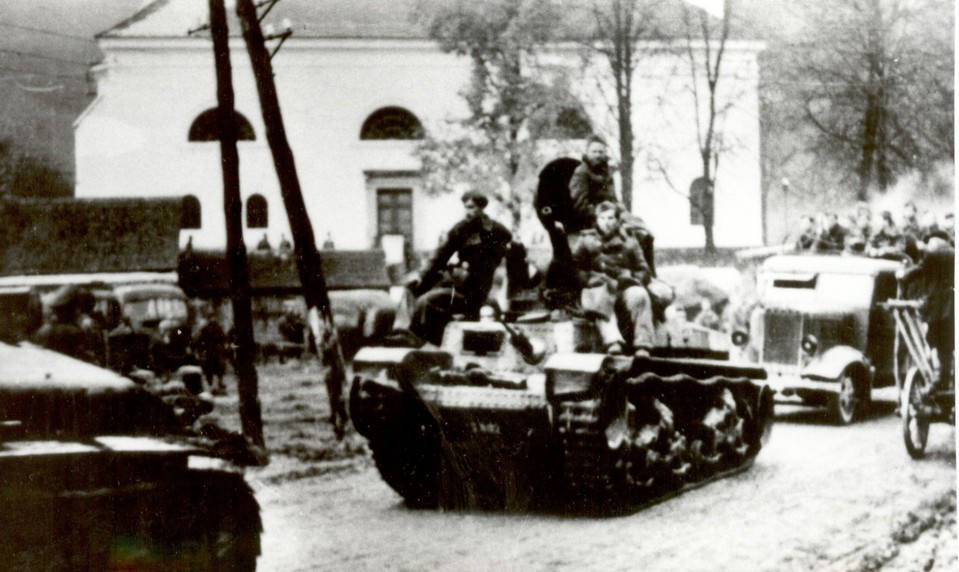 „Začnite s vysťahovaním.“ Pred 82 rokmi sa začalo Slovenské národné povstanie