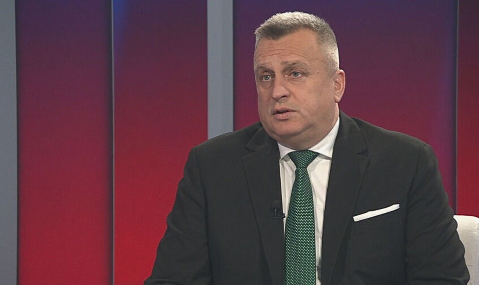 Politika 24: Danko tvrdí, že Fico bol pri výzve preveriť Epsteinove spisy „až agresívny“