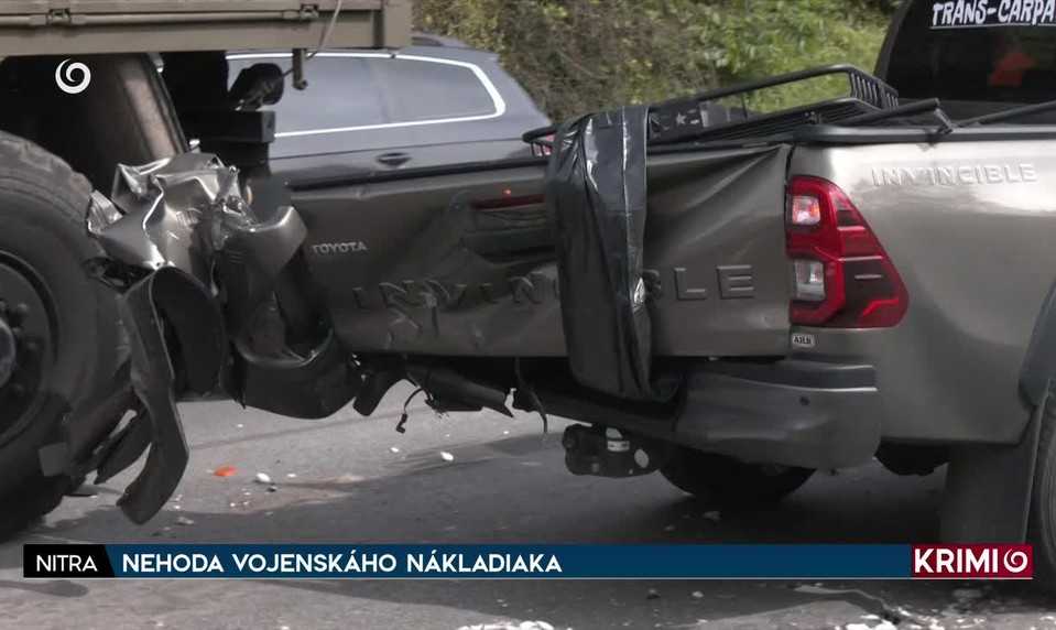 NEHODA VOJENSKÉHO NÁKLADIAKA