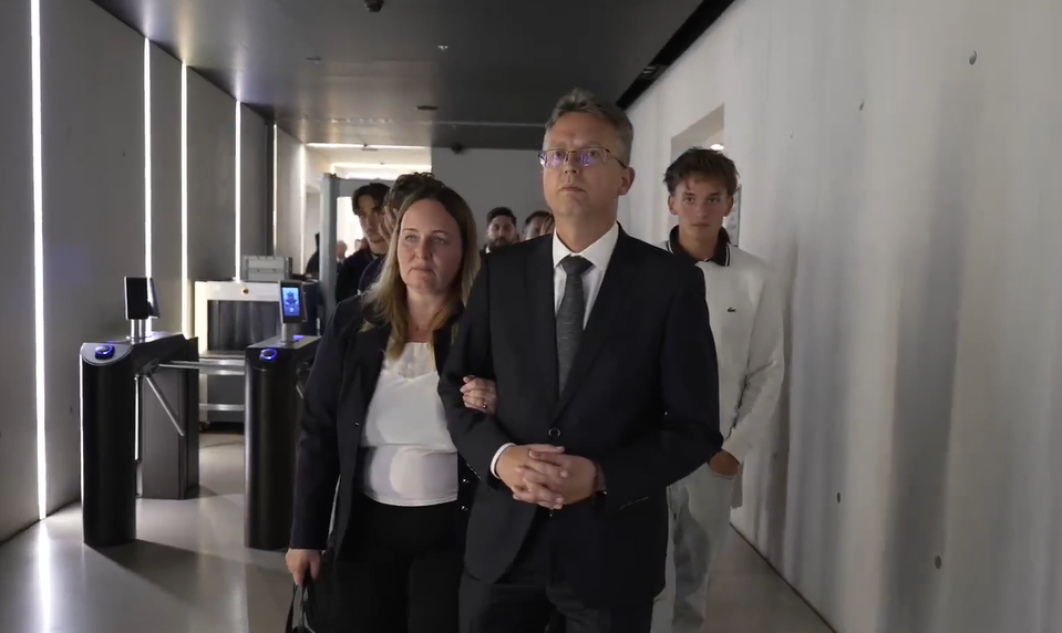 Zadržali exministra Orbánovej vlády Balázsa Hankóa