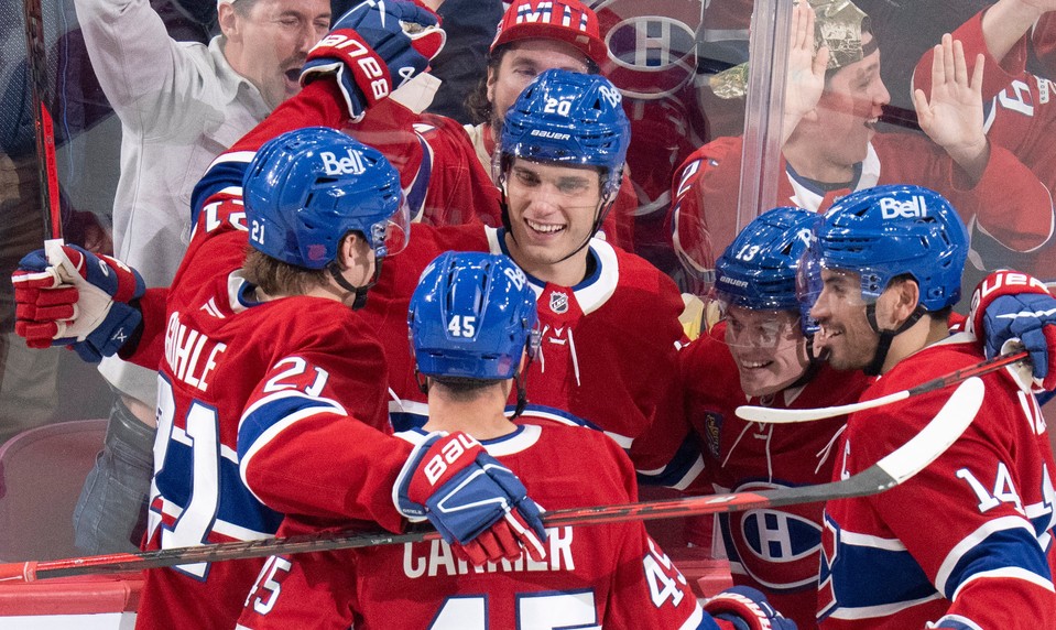 SLAFKOVSKÝ strelil nádherný gól, jeho zásah dvihol celú NHL na nohy
