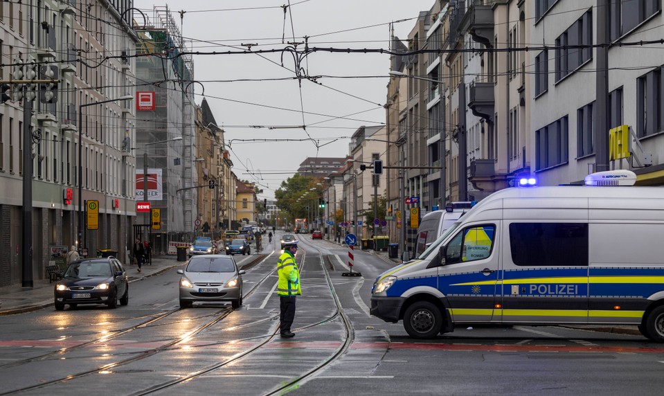 V centre Drážďan evakuovali 18-tisíc ľudí, našli bombu z druhej svetovej vojny