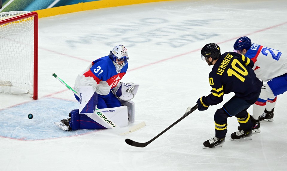 Okamžite využitá presilovka Švédov, prehrávame 1:2