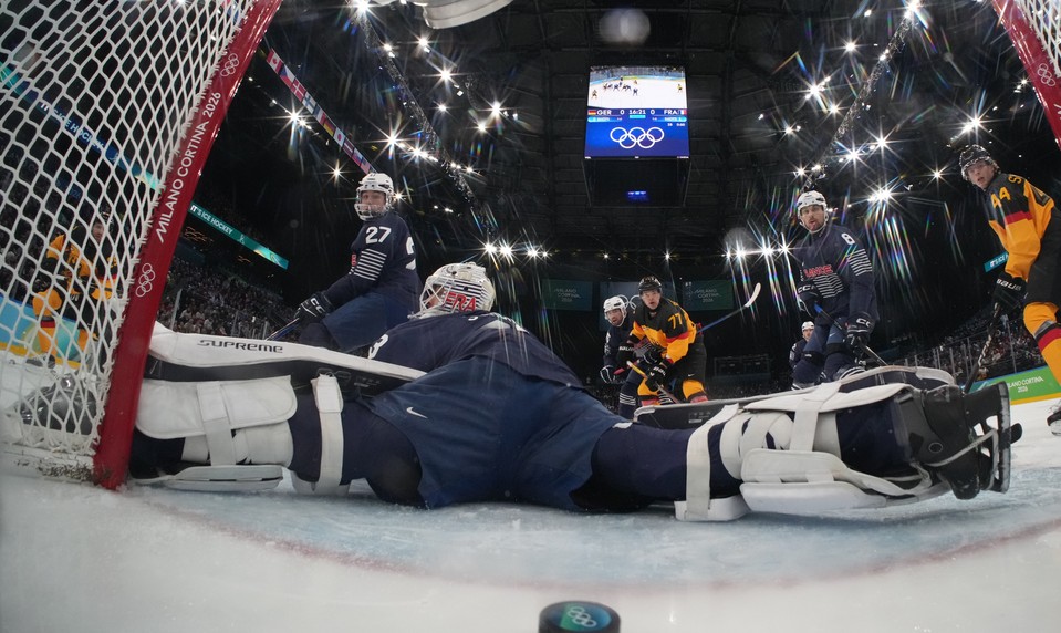 Nemci využívajú presilovku, nad Francúzmi vedú 1:0