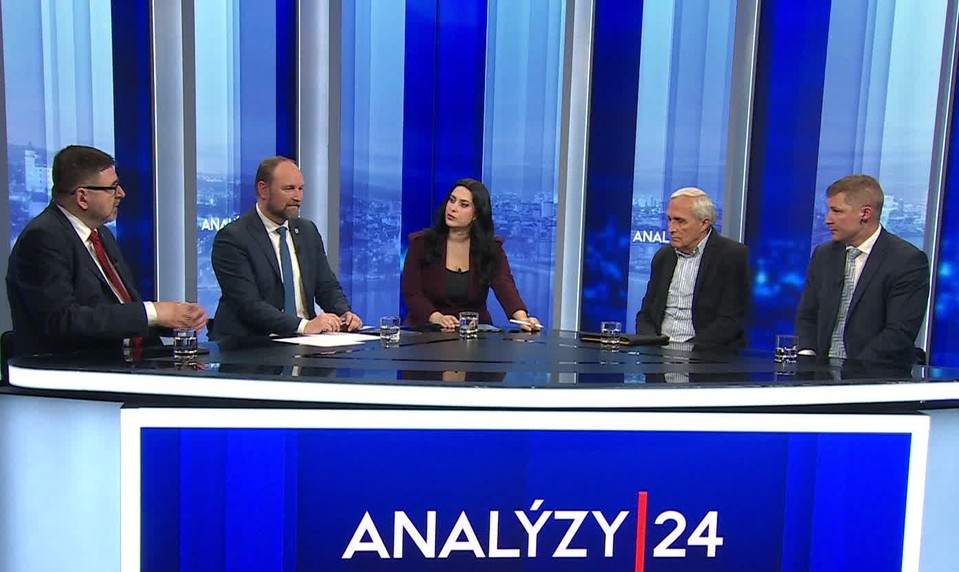 Analýzy 24: Vláda sa k samosprávam nespráva s dostatočným rešpektom, tvrdí predseda SK8 Viskupič