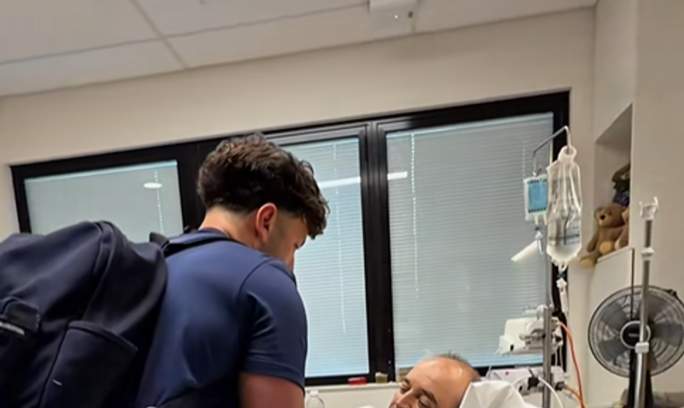 "Ja si to zaslúžim?" Hrdina z Bondi Beach bol ohromený vlnou solidarity po odzbrojení útočníka