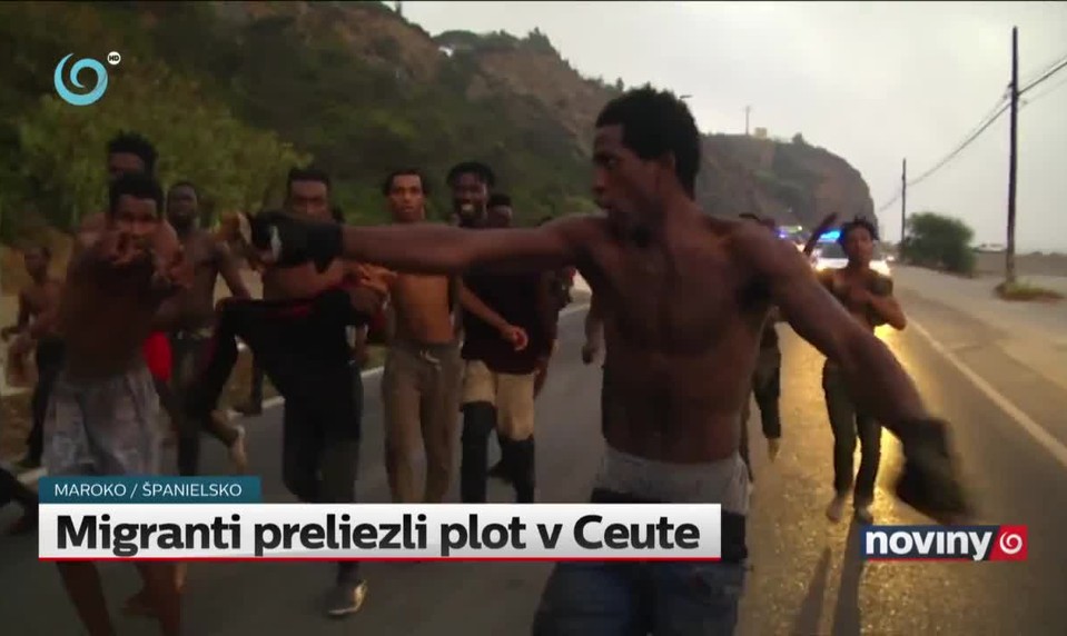 Migranti preliezli plot v Ceute