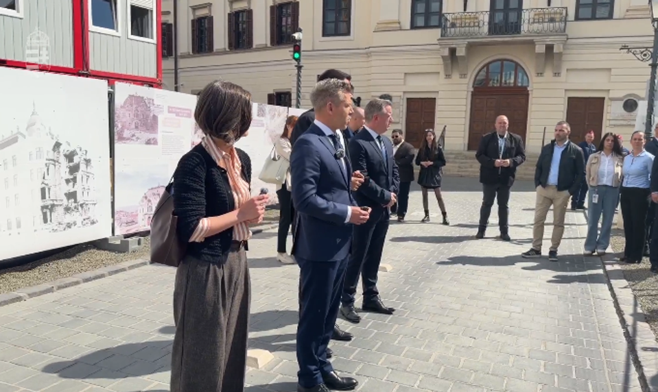 Historické gesto: Za Orbána sa tam ľudia nedostali. Nový premiér to mení