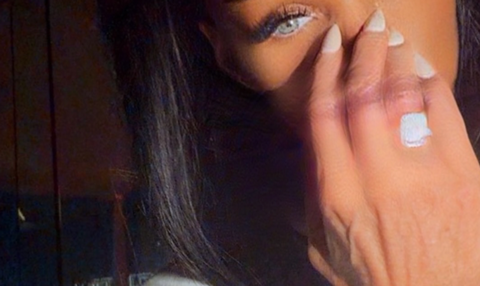 Krátko po rozchode hlási DEVIATE zásnuby! Škandalózna sexi hviezda ulovila životné terno!