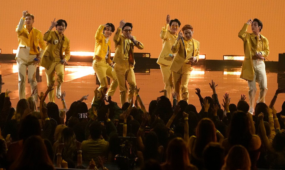Králi kórejského popu sú späť: Skupina BTS vydala album s názvom Arirang