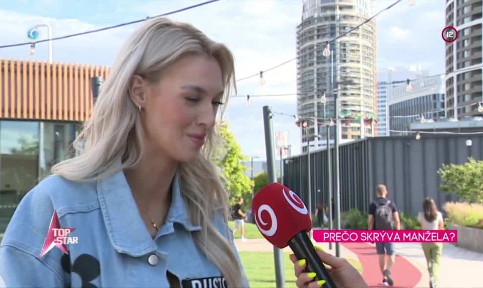 Prečo skrýva manžela?