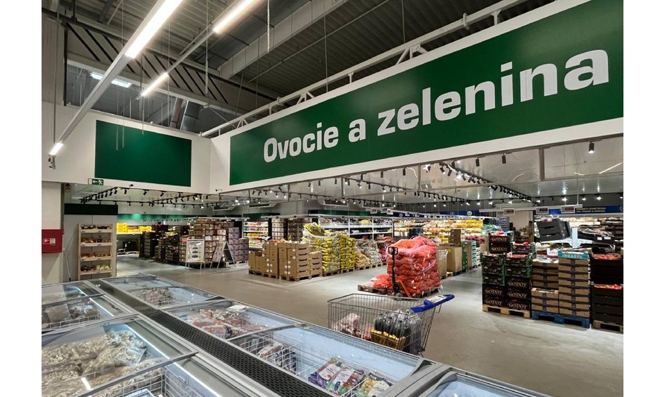 METRO v Devínskej Novej Vsi po veľkej premene: viac komfortu, čerstvosti a moderných riešení pre zákazníkov aj životné prostredie