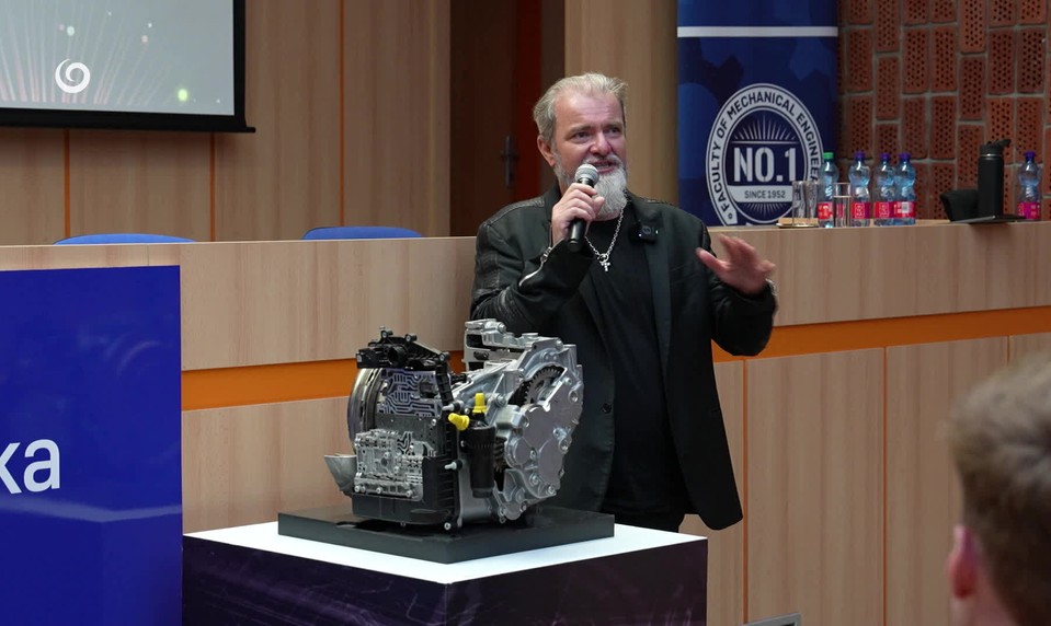 Vývoj umelej inteligencie napreduje: Známy slovenský finančník verí, že Slovensko môže byť v budúcnosti konkurentom