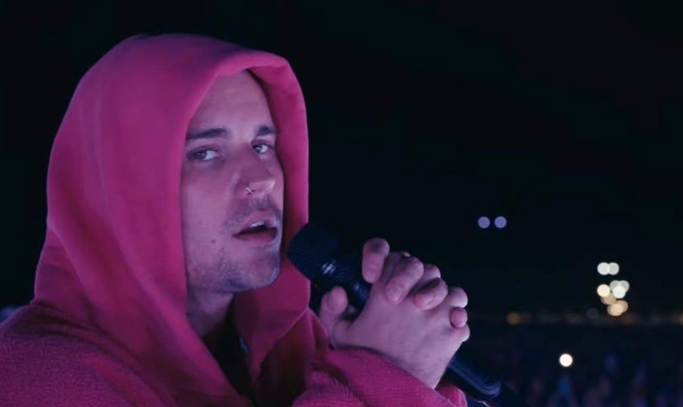 Bieber čelí vlne kritiky: Fanúšikovia ho zvozili a Katy Perry ho verejne vysmiala!