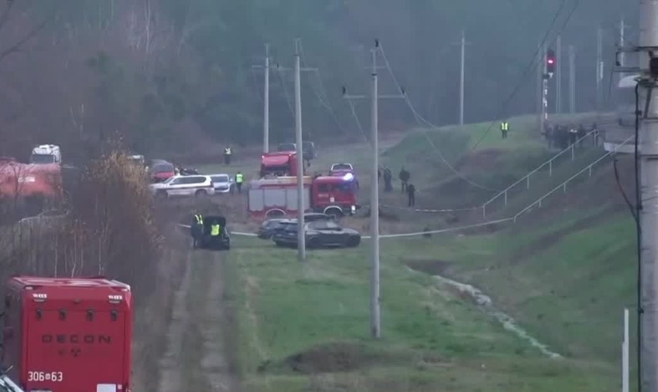 Na poľskej trati poškodenej výbuchom obnovili prevádzku v oboch smeroch