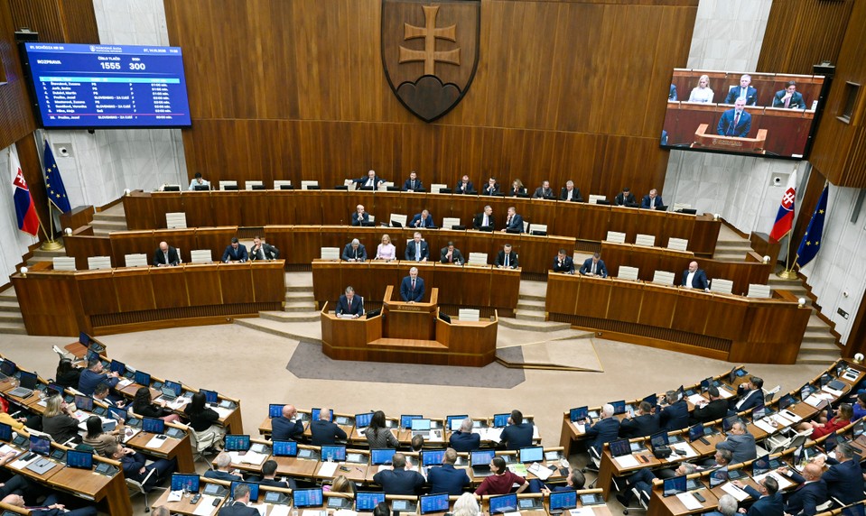 "Zákon roka" vo finále: Poslanci schválili štátny rozpočet na rok 2027