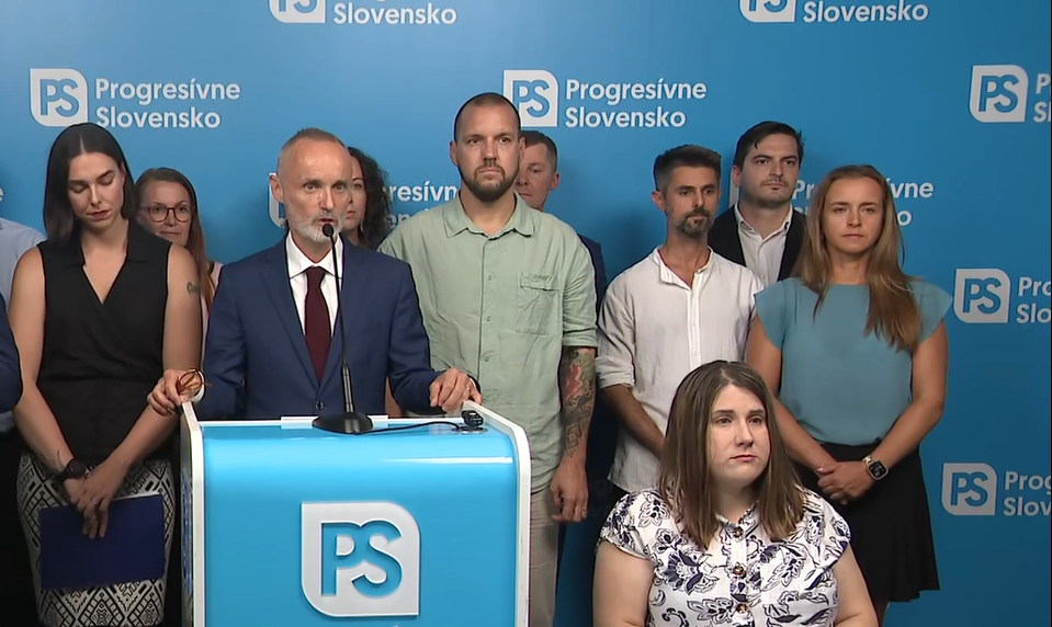 PS po dopade rakety v Poľsku vyzýva vládu: Predvolajte si ruského veľvyslanca