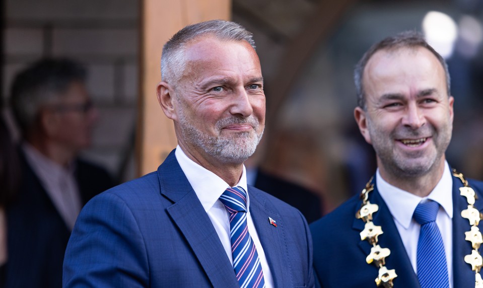 Slovensko si pripomína 34 rokov od prijatia Ústavy. Raši otvoril aj otázku predčasných volieb