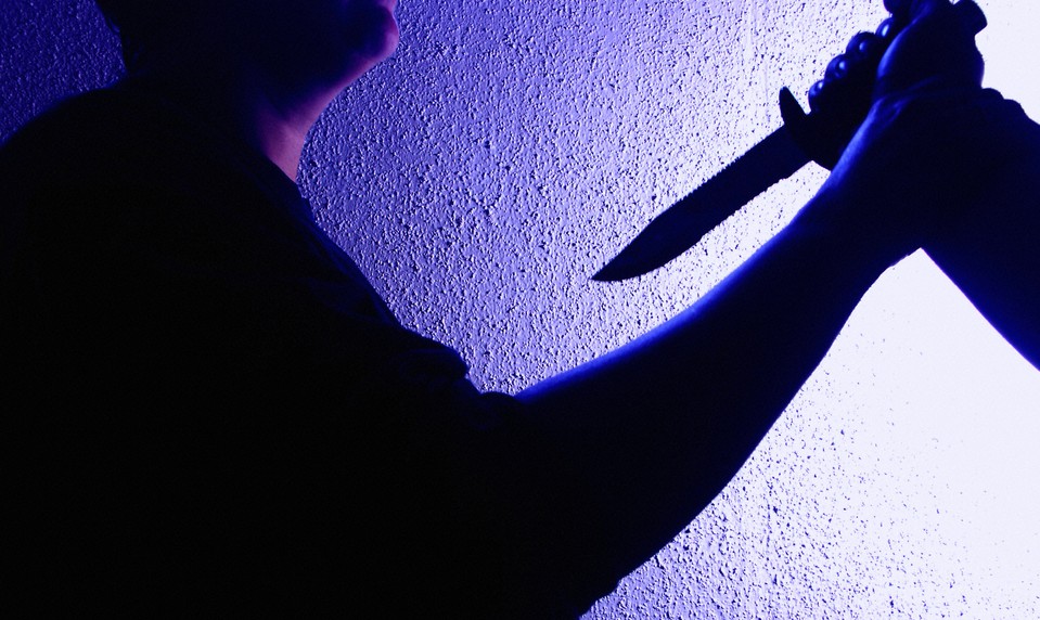 Muž hajloval a posielal na Ukrajinu Bielorusa, ktorého následne bodol