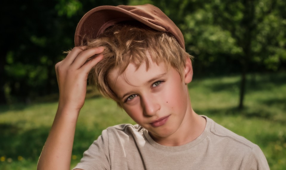 Z chlapčeka zo seriálu Prázdniny je už dospelý muž: Herec Andy Kummer je na nespoznanie!