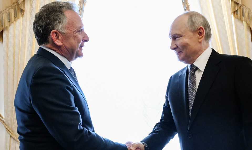 Witkoff schytal kritiku za podlizovanie sa Putinovi. „Je to chladnokrvný vrah,“ odkázal senátor
