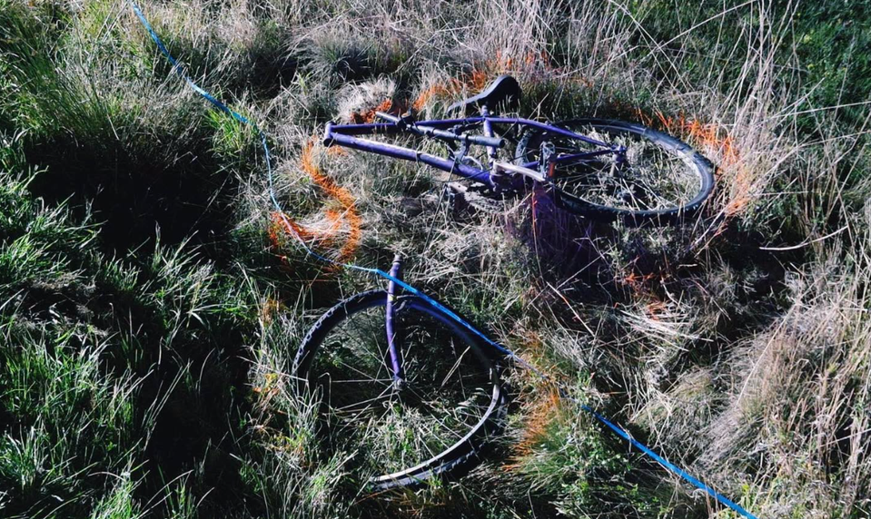 Pri Krupine vyhasol život 40-ročného cyklistu. Počas jazdy nemal prilbu ani reflexné prvky