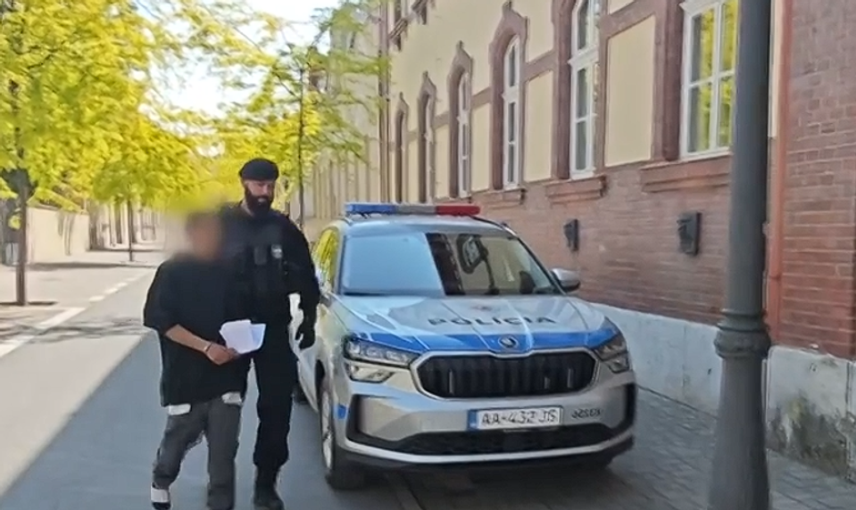 František (29) sa vyhrážal babke zabití, ak mu nedá peniaze na tenisky