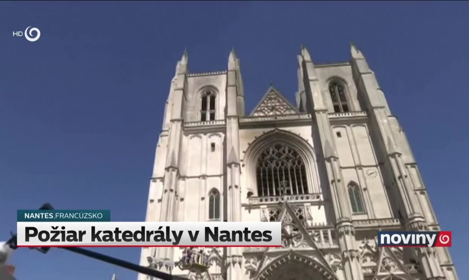 Požiar katedrály v Nantes
