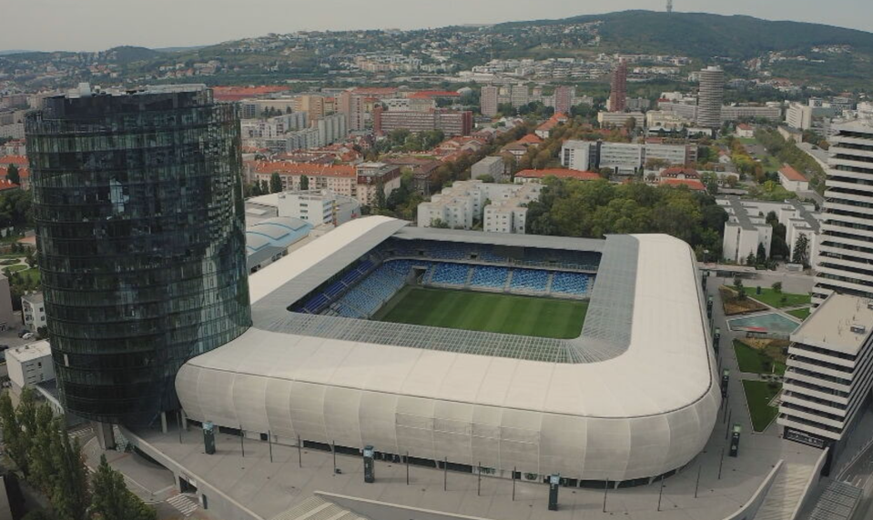 Sobota patrí futbalu: Polícia avizuje zvýšenú ostražitosť počas derby