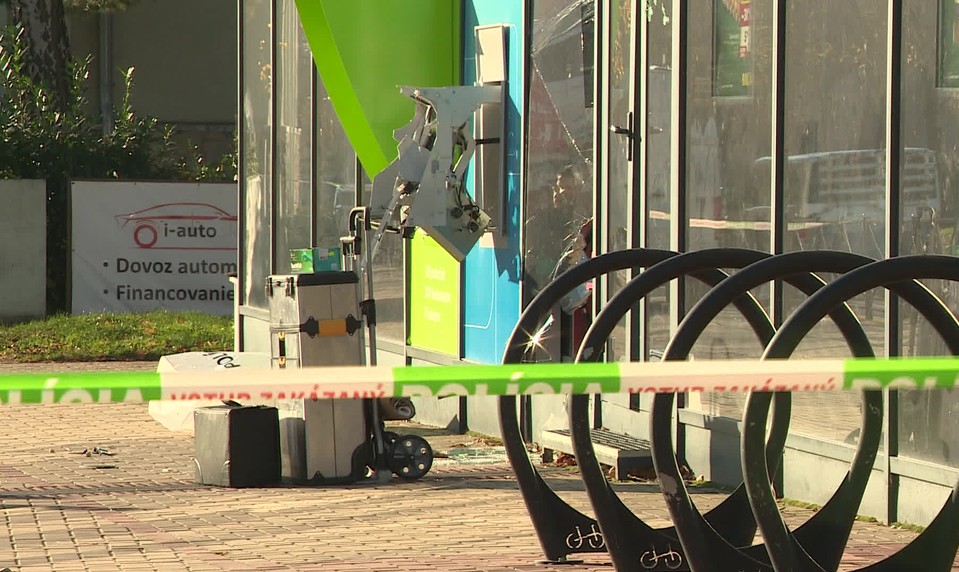 Bankomaty čelia útokom: Modus operandi rovnaký, vyšetrovatelia hovoria o medzinárodnej skupine