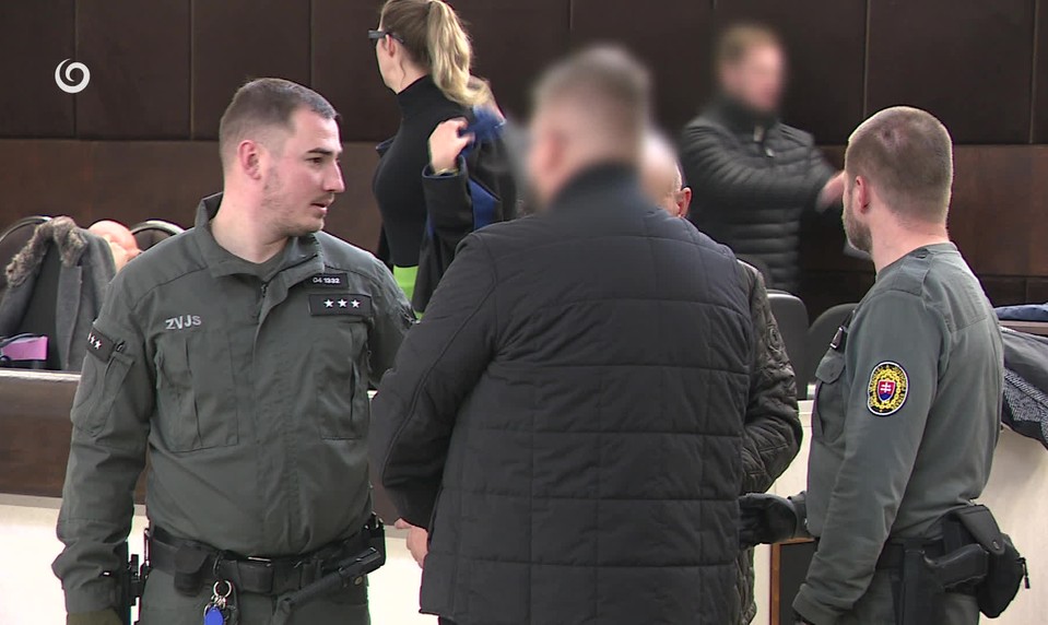 Krajský súd rozhodoval o väzbe pre šiestich z akcie Gran Turismo