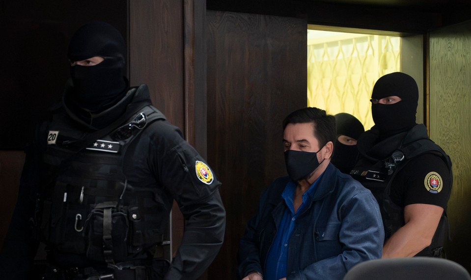 Kauza nelegálneho sledovania odložená na neskôr