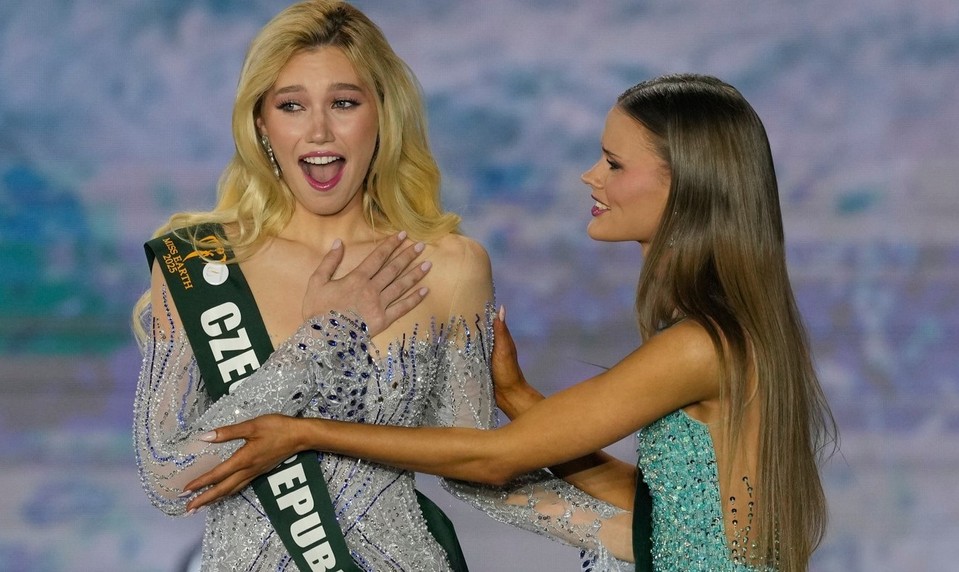 Najkrajšia žena sveta pochádza z Česka: Táto blondína porazila konkurenciu na Filipínach