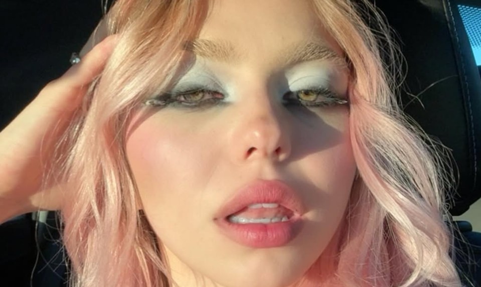 Slovenka spôsobila v Hollywoode ROZRUCH: Na udeľovanie cien prišla v PRIESVITNÝCH šatách!