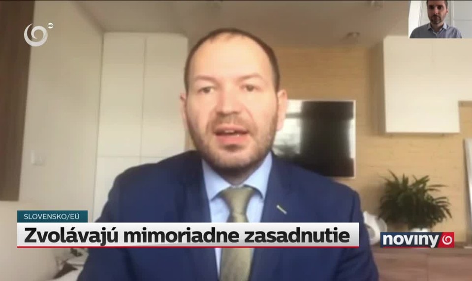 Zvolávajú mimoriadne zasadnutie