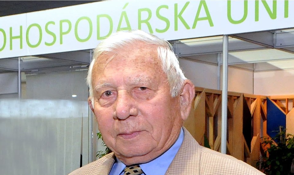 Zomrel Juraj Hraško, zakladateľ slovenskej pedológie a bývalý minister životného prostredia