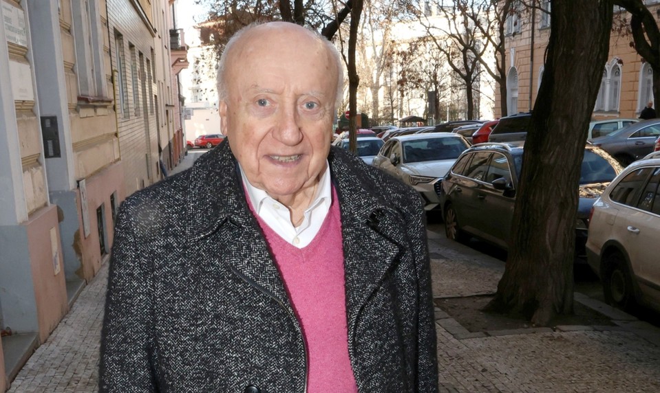 Vášnivé bozky s mladou ženou! TAKTO to Felix Slováček vysvetľoval, reagovala aj Patrasová!