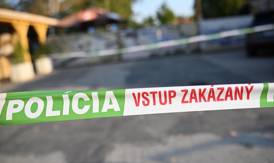 Záhadná smrť malej škôlkarky šokovala Lučenec. Na stav dievčatka upozornili aj učiteľky